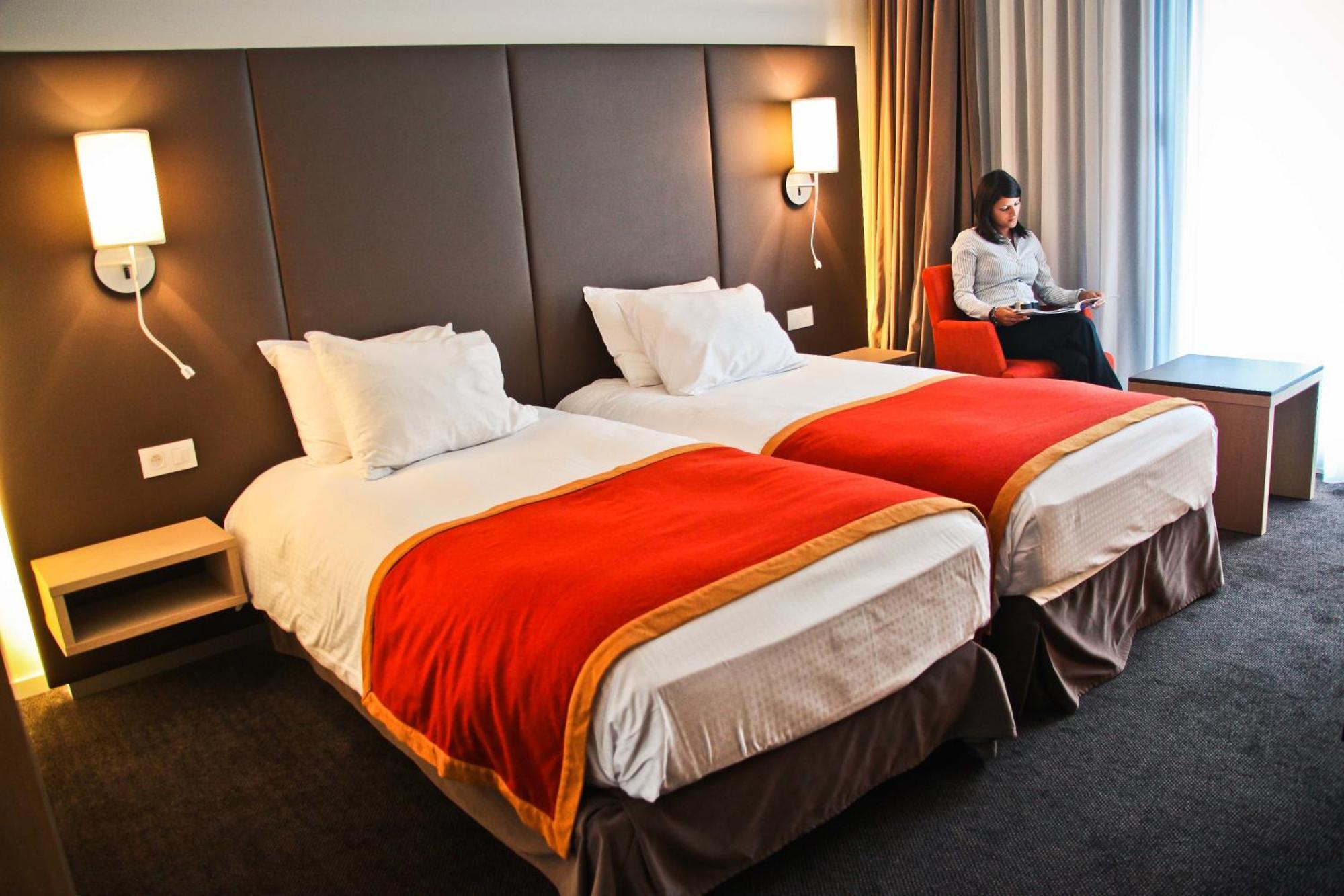 Hotel De La Source ฟรองกอร์ช็องป์ ภายนอก รูปภาพ