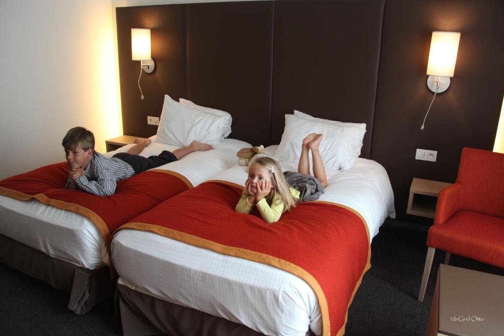 Hotel De La Source ฟรองกอร์ช็องป์ ภายนอก รูปภาพ